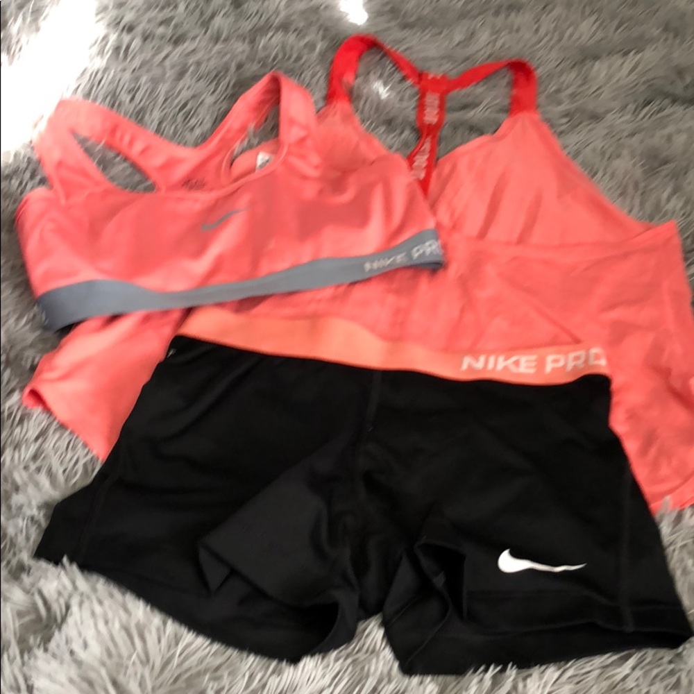 Nike workout outfit